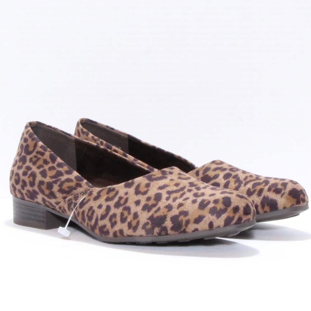 Easy Street Women's Peace Leopard Print Faux Suede Comfort Pumps Shoes NWOT